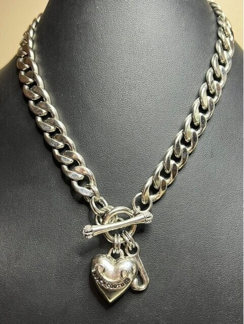 B7703 Juicy Couture Silver Tone Choker Chain Link Toggle Puffy Heart J Charms